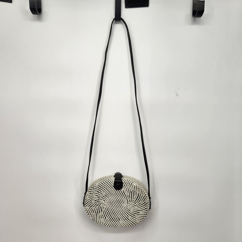 Boho Black & White Oval‎ Woven Rattan Crossbody Hard-shell Women's Purse Small